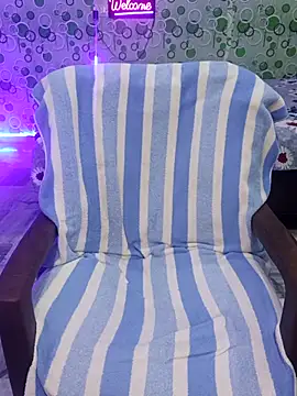 Snapshot of Cute-Raashii chatting on September 15, 2025, 1:05 am Cute-Raashii online show from September 15, 2025, 1:05 am