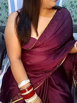 Snapshot of Cute-Raashii chatting on October 11, 2025, 1:05 am Cute-Raashii online show from October 11, 2025, 1:05 am