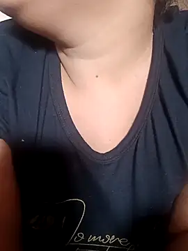 Snapshot of Cute-Raashii chatting on October 13, 2025, 6:24 am Cute-Raashii online show from October 13, 2025, 6:24 am