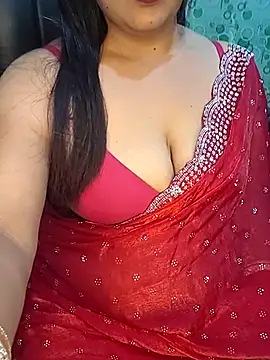 Snapshot of Cute-Raashii chatting on October 23, 2025, 3:33 pm Cute-Raashii online show from October 23, 2025, 3:33 pm