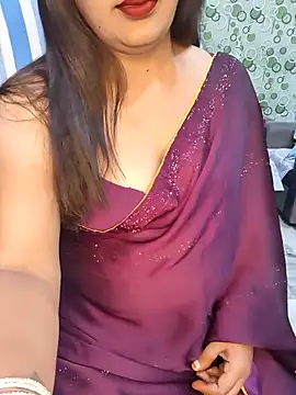 Snapshot of Cute-Raashii chatting on October 31, 2025, 4:19 pm Cute-Raashii online show from October 31, 2025, 4:19 pm