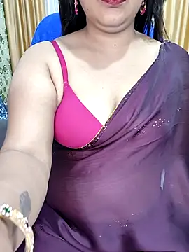 Snapshot of Cute-Raashii chatting on November 19, 2025, 12:54 am Cute-Raashii online show from November 19, 2025, 12:54 am