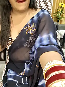 Snapshot of Cute-Raashii chatting on November 30, 2025, 4:05 am Cute-Raashii online show from November 30, 2025, 4:05 am