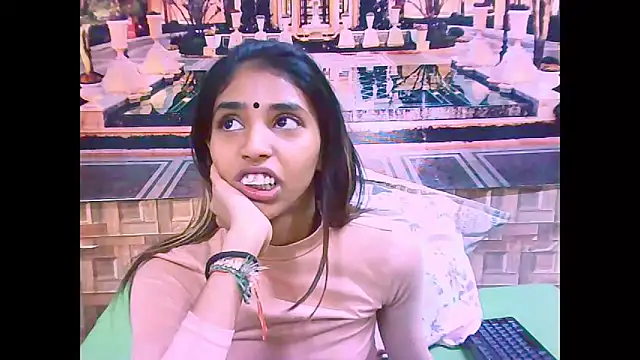 IndianSexySlender online show from September 18, 2025, 5:20 am