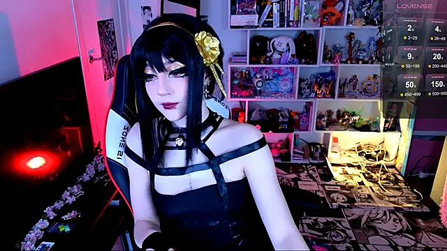 Snapshot of Aki__Ra chatting on May 22, 2026, 7:08 pm Aki Ra online show from May 22, 2026, 7:08 pm
