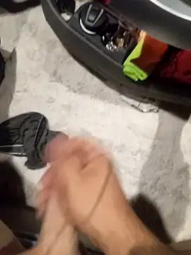 05alemci online show from November 15, 2025, 7:43 pm