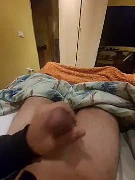 tiscopofortezozza online show from March 5, 2025, 11:27 pm