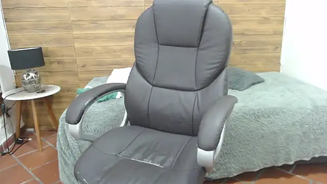 jhoellx online show from January 10, 2025, 6:17 pm