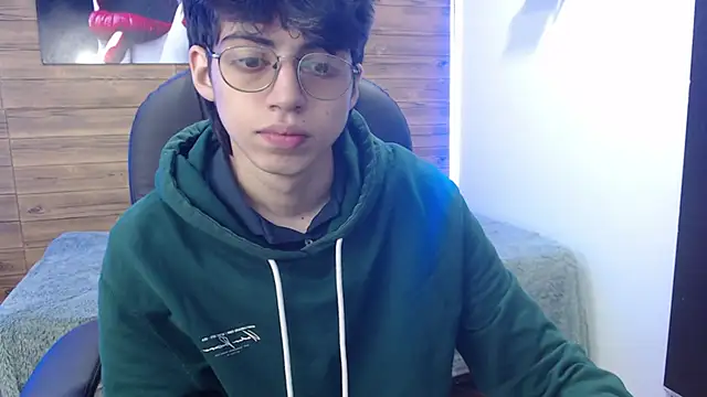 jhoellx online show from January 11, 2025, 12:50 pm