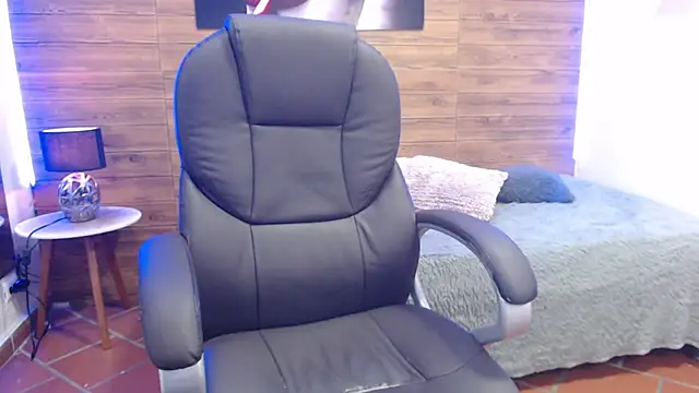 jhoellx online show from January 16, 2025, 6:27 pm