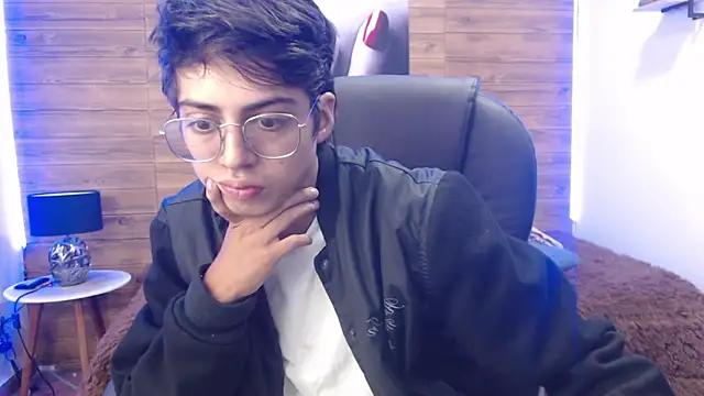 jhoellx online show from March 5, 2025, 1:06 pm