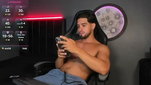 khriss brown online show from November 15, 2025, 12:41 am