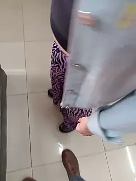 sophie banger online show from February 14, 2026, 7:32 pm