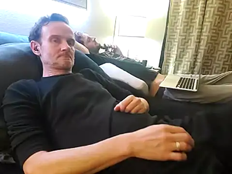 big8dall online show from November 10, 2025, 5:39 am