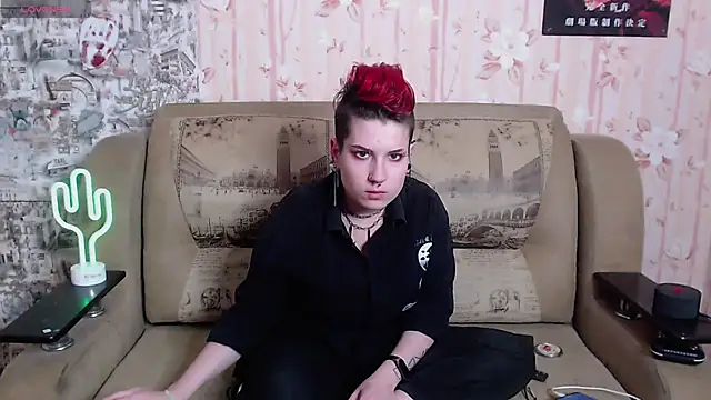 Snapshot of Miya_Wey_ chatting on November 1, 2025, 8:00 pm Miya Wey online show from November 1, 2025, 8:00 pm