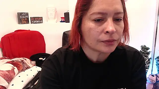 Snapshot of eva_twiss chatting on February 7, 2026, 12:09 pm eva twiss online show from February 7, 2026, 12:09 pm