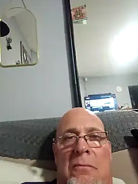 dickinyouto online show from February 10, 2026, 5:28 pm