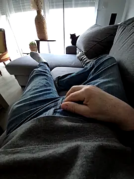 Bretoncool online show from February 7, 2026, 4:33 pm