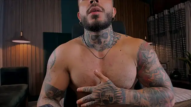 LeoSalvatore  online show from January 30, 2025, 9:57 am