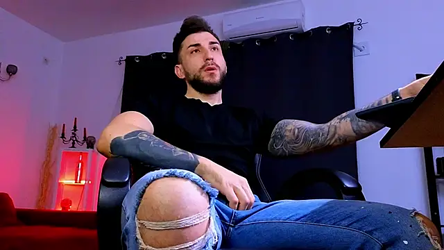 MightyAaron66 online show from February 13, 2026, 3:24 am