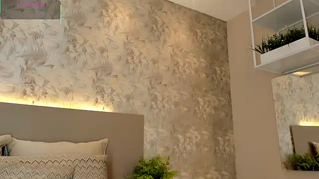 JadaKai online show from October 10, 2025, 11:26 pm