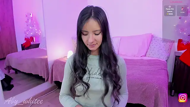 AbyWhitee online show from January 10, 2025, 9:55 am