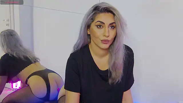 CelineMeyerr online show from February 18, 2026, 6:20 am