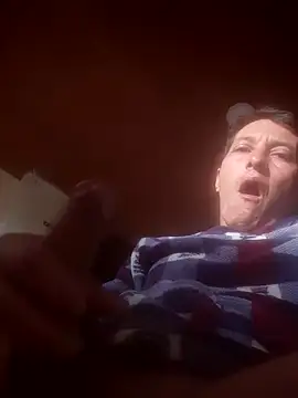 Snapshot of gigolopez1 chatting on February 18, 2025, 12:06 pm gigolopez1 online show from February 18, 2025, 12:06 pm