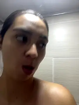 Snapshot of karla_nill chatting on October 29, 2025, 6:20 pm karla nill online show from October 29, 2025, 6:20 pm