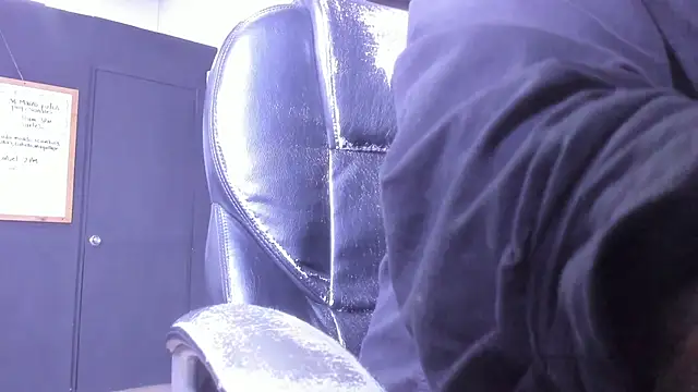 Lyon vach online show from March 16, 2026, 10:36 pm