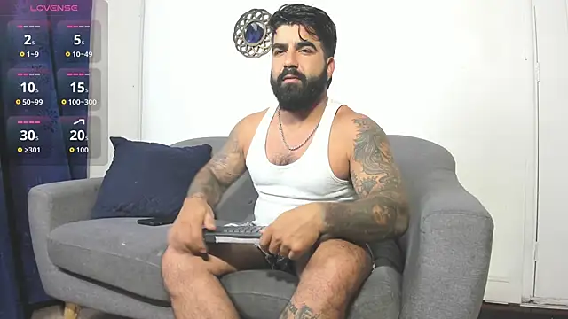Snapshot of Lyon_vach chatting on May 15, 2026, 11:50 am Lyon vach online show from May 15, 2026, 11:50 am