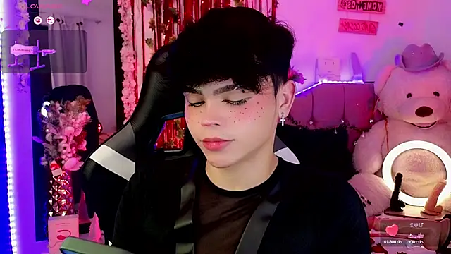 Snapshot of PRINCE_STEV chatting on December 3, 2024, 1:19 am PRINCE STEV online show from December 3, 2024, 1:19 am