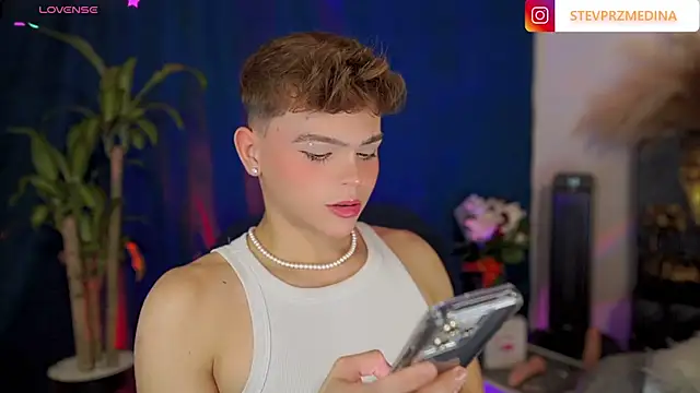 Snapshot of PRINCE_STEV chatting on February 26, 2025, 10:20 pm PRINCE STEV online show from February 26, 2025, 10:20 pm