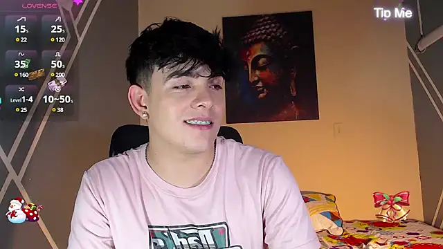 nolan twink1 online show from December 8, 2024, 5:55 pm