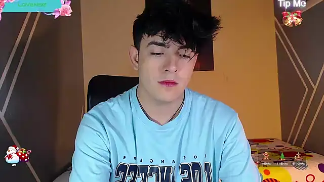 nolan twink1 online show from December 12, 2024, 5:37 pm