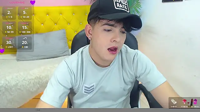 nolan twink1 online show from January 29, 2025, 6:18 pm