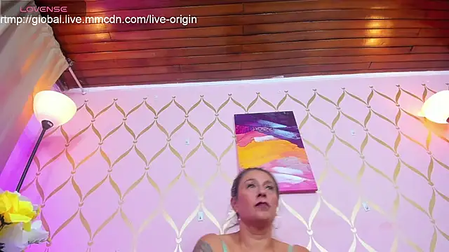 Snapshot of ladylians chatting on December 7, 2024, 12:30 am ladylians online show from December 7, 2024, 12:30 am