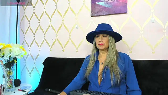 Snapshot of ladylians chatting on January 22, 2025, 5:38 pm ladylians online show from January 22, 2025, 5:38 pm