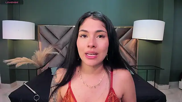 Snapshot of Mia_Elowen chatting on February 22, 2025, 11:57 pm Mia Elowen online show from February 22, 2025, 11:57 pm