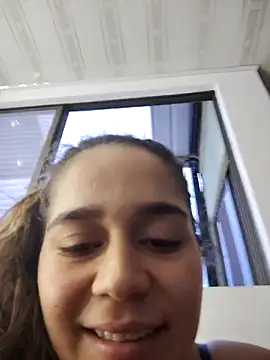 Snapshot of LaurenWelly_ chatting on March 2, 2025, 11:20 pm LaurenWelly online show from March 2, 2025, 11:20 pm