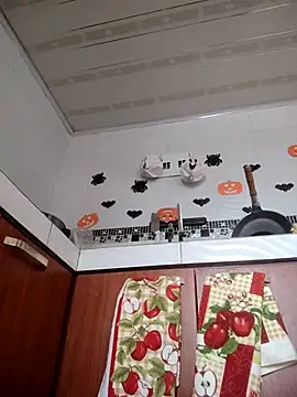 Snapshot of LaurenWelly_ chatting on October 30, 2025, 9:48 pm LaurenWelly online show from October 30, 2025, 9:48 pm