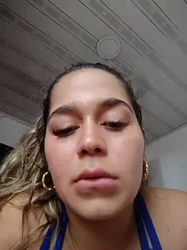 Snapshot of LaurenWelly_ chatting on April 18, 2026, 7:07 pm LaurenWelly online show from April 18, 2026, 7:07 pm