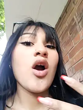 Snapshot of Nicky-7 chatting on January 8, 2025, 5:59 pm Nicky-7 online show from January 8, 2025, 5:59 pm