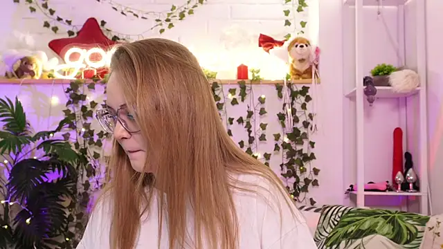 MonicaAsis online show from April 5, 2026, 6:49 pm