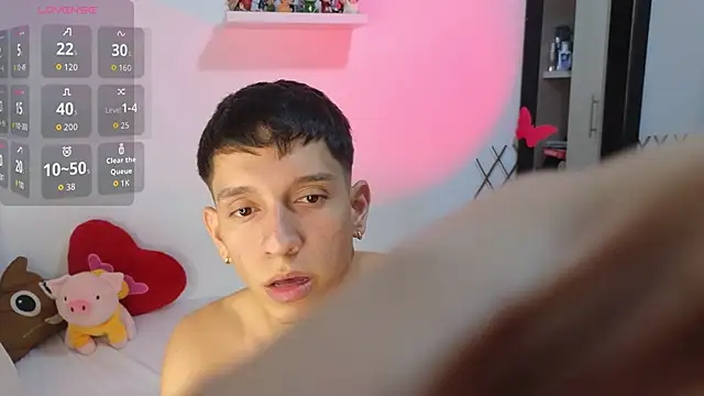 Snapshot of milky__boy_ chatting on October 16, 2025, 4:13 am milky boy online show from October 16, 2025, 4:13 am