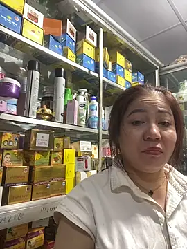 Snapshot of Cesywet chatting on February 6, 2025, 3:27 am Cesywet online show from February 6, 2025, 3:27 am