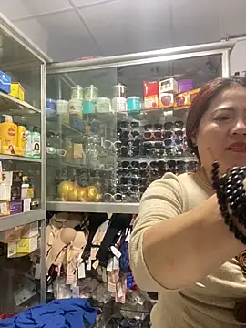 Snapshot of Cesywet chatting on March 21, 2025, 1:56 am Cesywet online show from March 21, 2025, 1:56 am