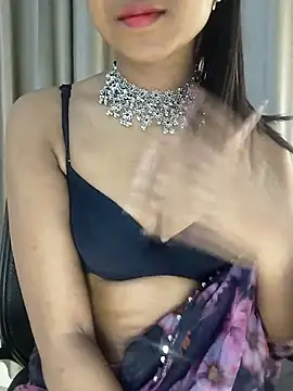 Snapshot of Rinika_67 chatting on November 9, 2025, 2:04 pm Rinika 67 online show from November 9, 2025, 2:04 pm