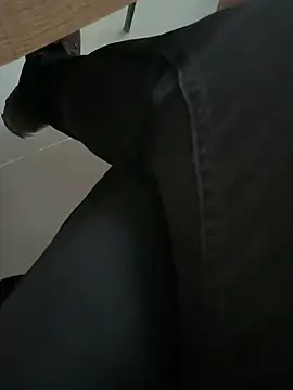 Snapshot of homidor chatting on January 9, 2025, 2:07 pm homidor online show from January 9, 2025, 2:07 pm