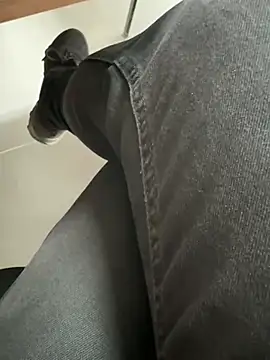 Snapshot of homidor chatting on January 10, 2025, 8:18 am homidor online show from January 10, 2025, 8:18 am